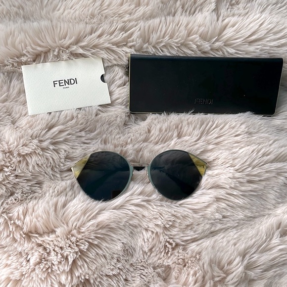 Fendi cat eye sunglasses 60mm